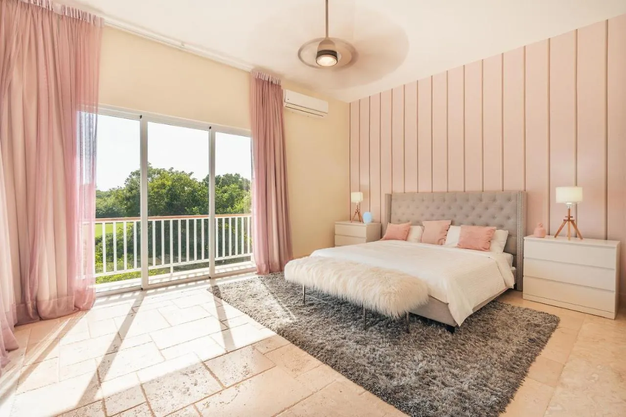 Wonderful 4Br Villa With Maid At Punta Cana Resorts 0*,  Dominikánská republika