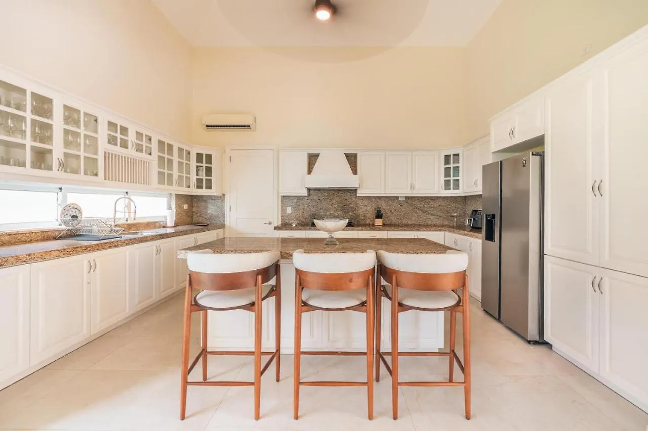 Wonderful 4Br Villa With Maid At Punta Cana Resorts Dominikánská republika